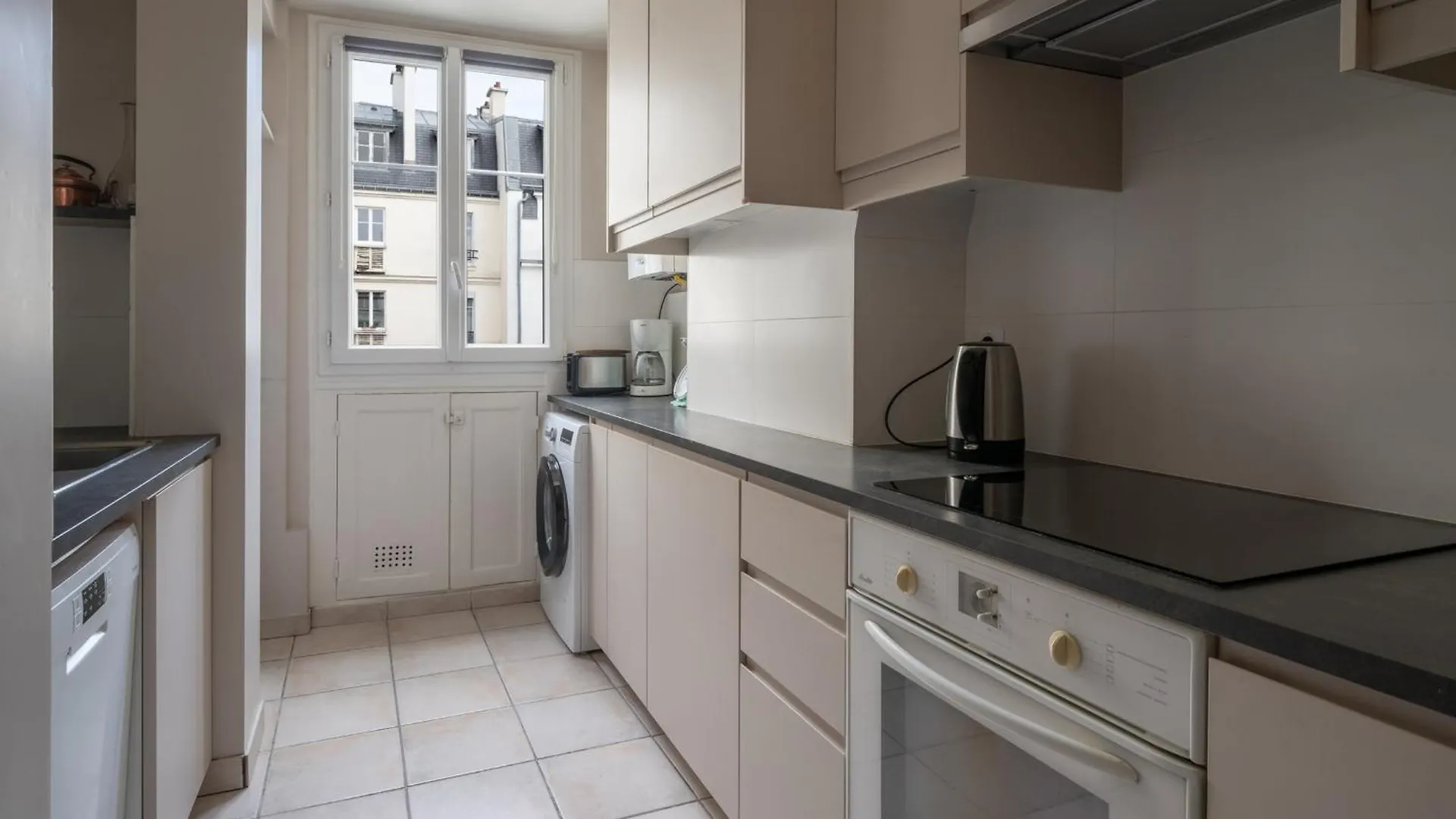 Apartment Appartement Apalta - Welkeys Paris